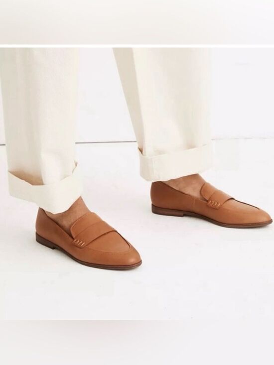 Madewell Shoes - Madewell The Alex Loafer in
Leather Size 8